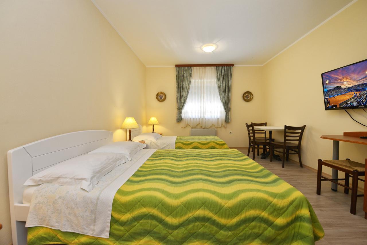 Bed And Breakfast Julia Seget  외부 사진